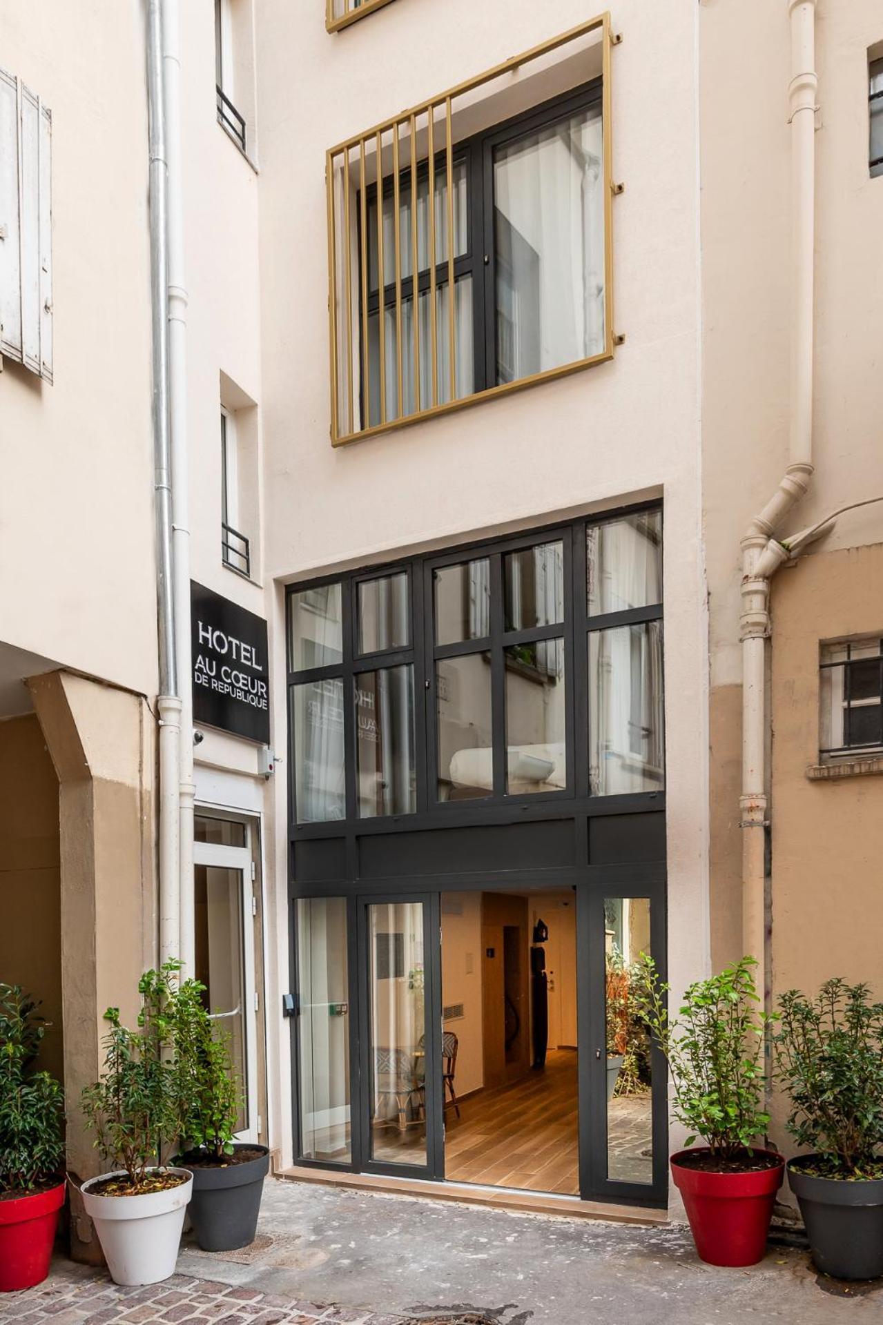 Les Suites Hcr Париж Екстер'єр фото